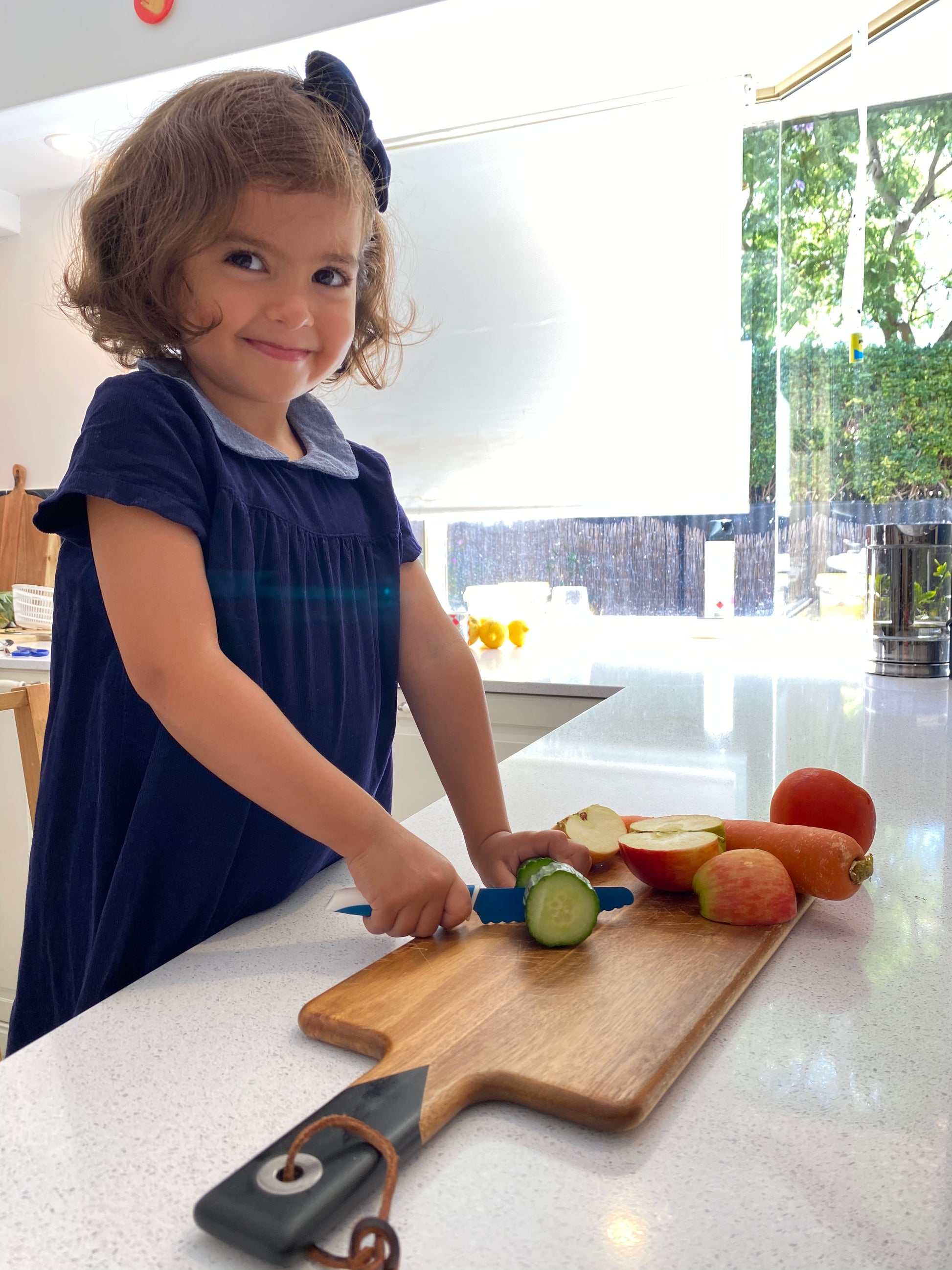 Couteau d'apprentissage Kiddikutter enfant dès 3 ans Bleu – Bloomy Baby